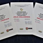 Trzy dyplomy